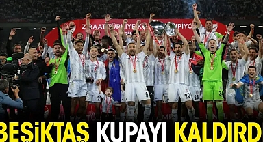 Beşiktaş kupasına kavuştu.