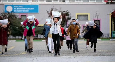 Tatil zili çaldı: 20 milyon öğrenci için karne günü