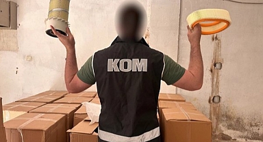 İzmir’de kaçakçılık operasyonu: 42 milyon liralık yedek parça ve akaryakıt ele geçirildi